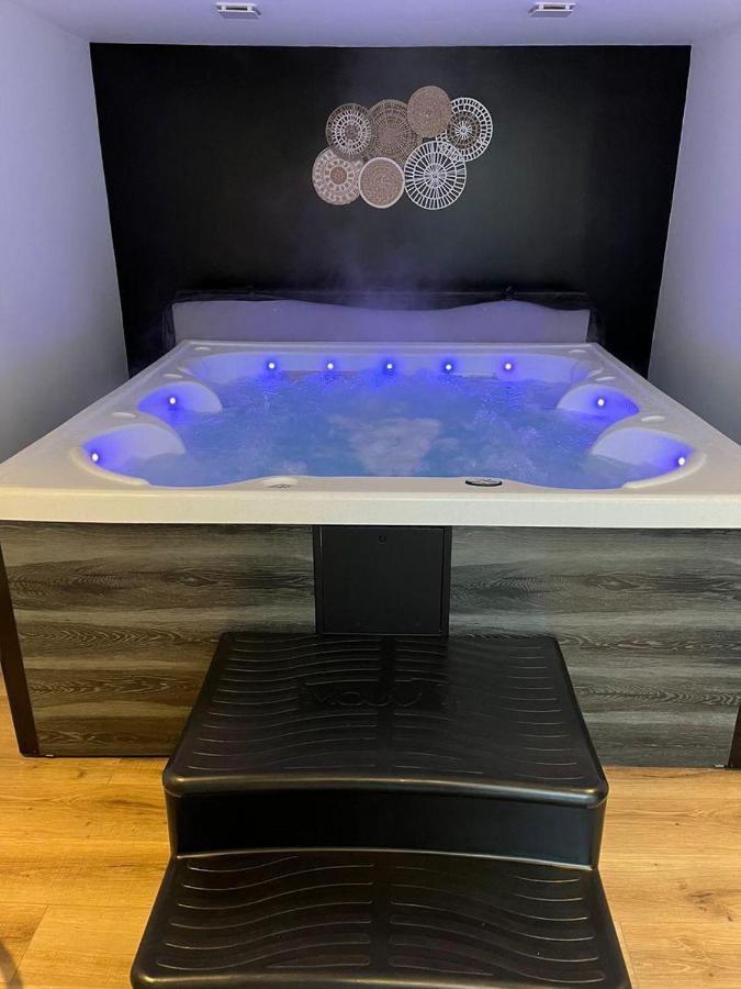 Roulotte La Boheme Est Son Spa En Baie De Somme Arrest Exterior foto